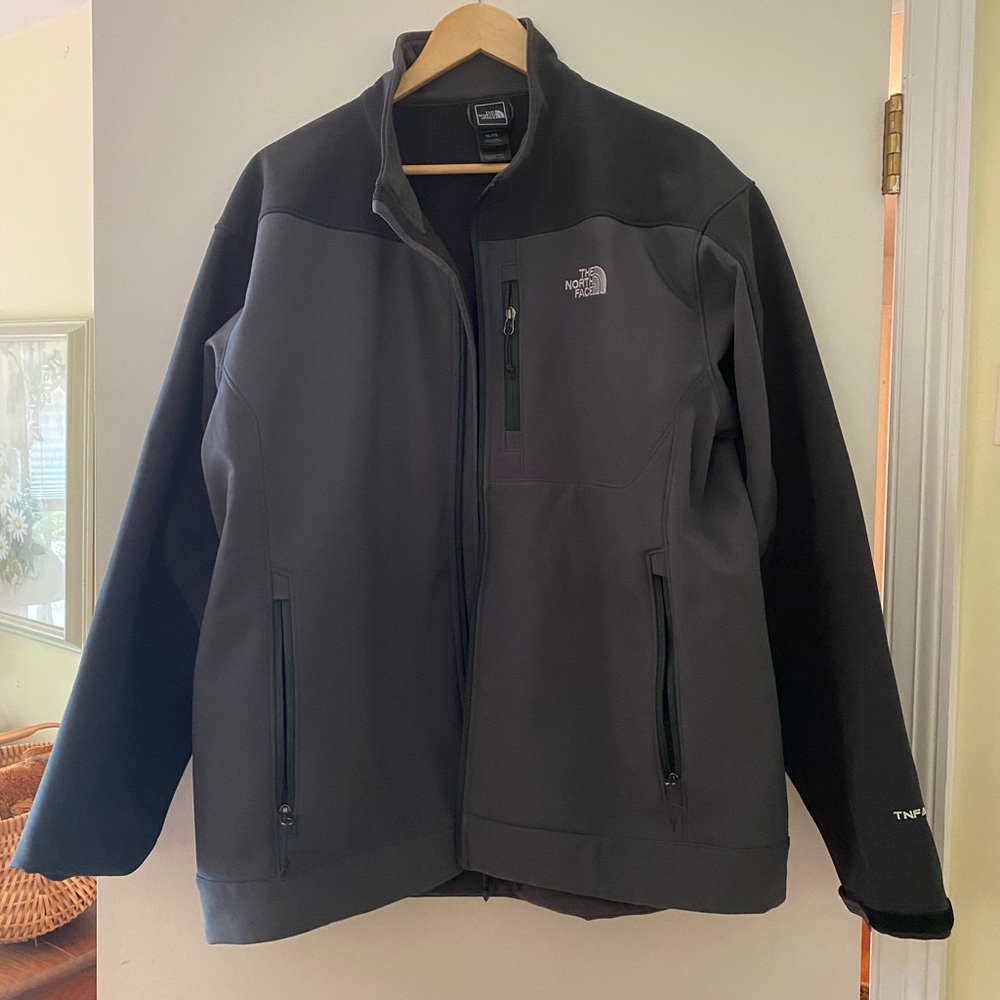 Men’s North Face Jacket